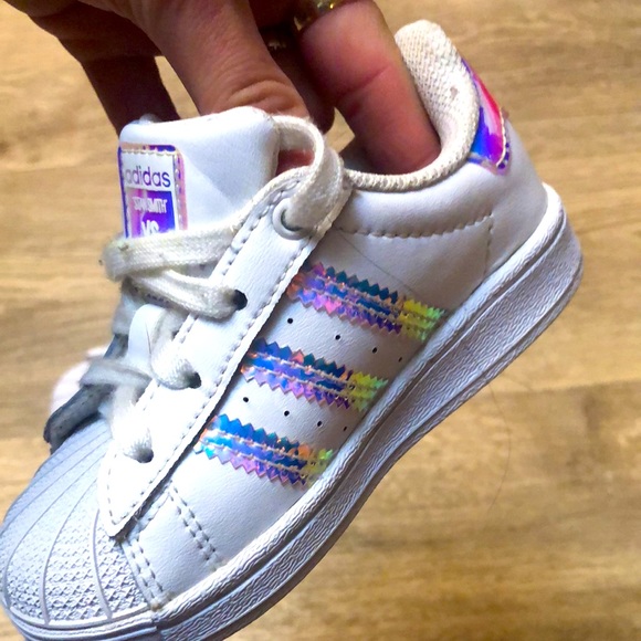 Toddler adidas ‘STAN SMITH’ VS SUPERSTAR shoes - Picture 3 of 10